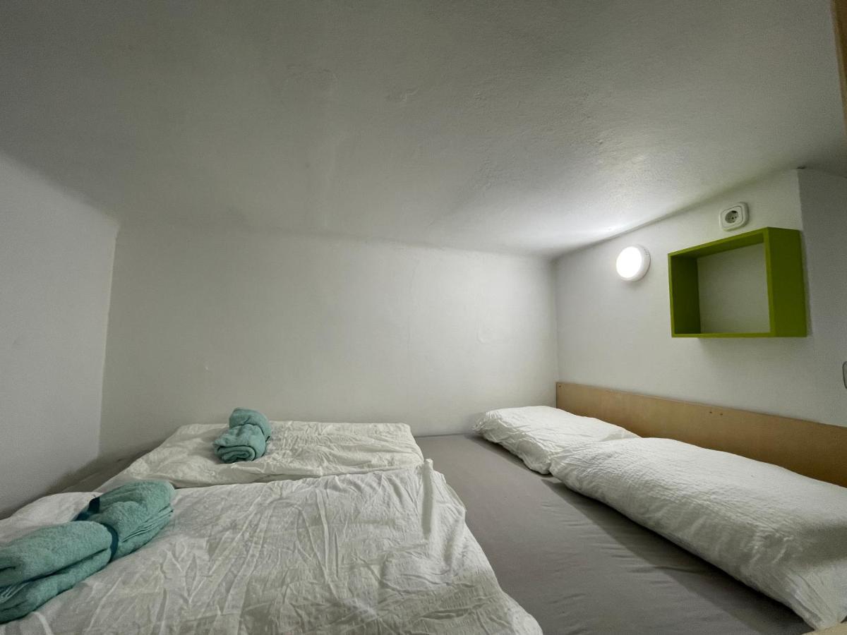 Ice Apartment Ljubljana Buitenkant foto